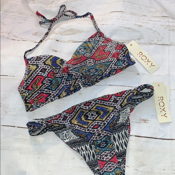 Roxy Other - Roxy women’s poetic Mexican hater bikini set ✨